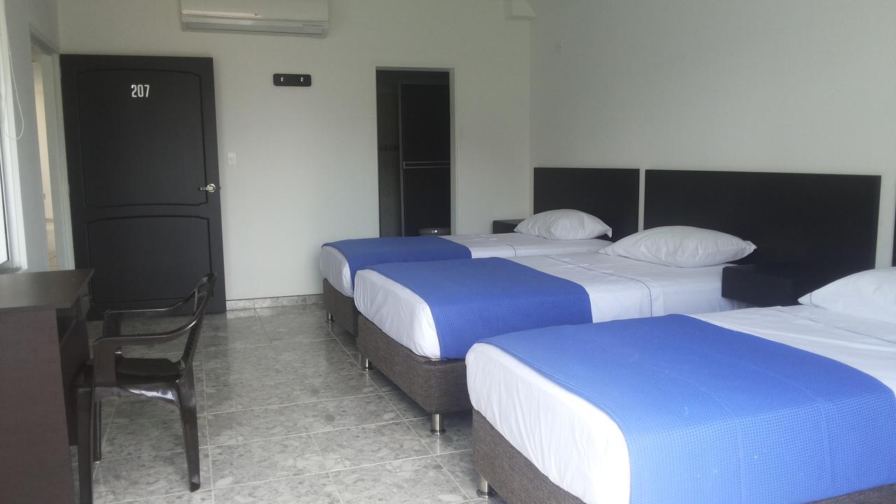 Hotel Bucare Йопаль Экстерьер фото